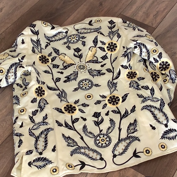 Amazing Oscar De La Renta NWOT Silk Jacket 🖤🖤🖤🖤 - Picture 9 of 9